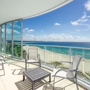 reflection-on-the-sea.queenslandhotels.net/