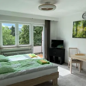 Ruhiges Und Klimatisiertes Stuttgart